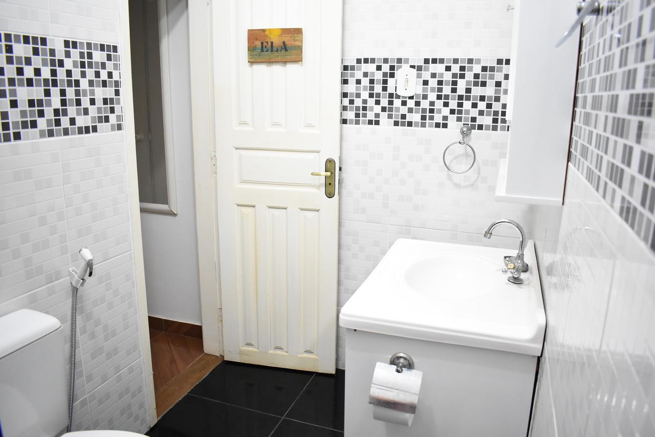 Hostel Caminho Da Praia Арраял-ду-Кабу Экстерьер фото